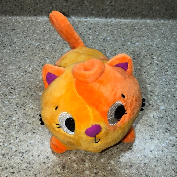 B WOBBLY KITTY Lola, Interacting, plush toy - Picture 2 of 12